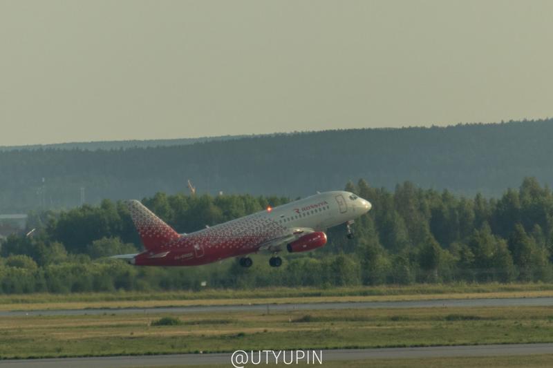 
              
              
              [
                Canon EOS 200D,
              
              
                EF-S55-250mm f/4-5.6 IS STM,
              
              
                250 mm,
              
              
                1/800,
              
              
                f/5.6,
              
              
                ISO400
              ]
            