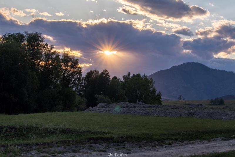 
              
              
              [
                Canon EOS 200D,
              
              
                EF-S55-250mm f/4-5.6 IS STM,
              
              
                55 mm,
              
              
                1/80,
              
              
                f/22,
              
              
                ISO100
              ]
            