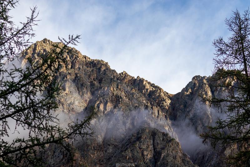 
              
              
              [
                Canon EOS 200D,
              
              
                EF-S55-250mm f/4-5.6 IS STM,
              
              
                55 mm,
              
              
                1/640,
              
              
                f/5.6,
              
              
                ISO100
              ]
            