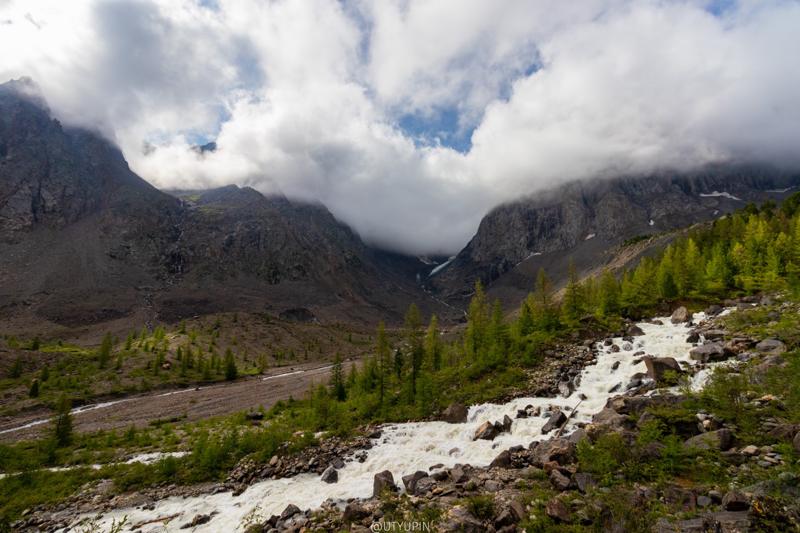 
              
              
              [
                Canon EOS 200D,
              
              
                EF-S10-18mm f/4.5-5.6 IS STM,
              
              
                10 mm,
              
              
                1/1250,
              
              
                f/4.5,
              
              
                ISO100
              ]
            