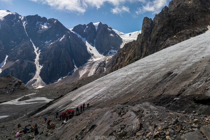 
              
              
              [
                Canon EOS 200D,
              
              
                EF-S10-18mm f/4.5-5.6 IS STM,
              
              
                10 mm,
              
              
                1/2000,
              
              
                f/4.5,
              
              
                ISO100
              ]
            