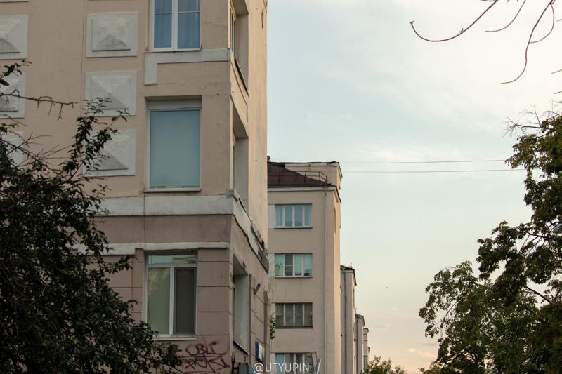 
              
              
              [
                Canon EOS 200D,
              
              
                EF-S55-250mm f/4-5.6 IS STM,
              
              
                55 mm,
              
              
                1/800,
              
              
                f/4.5,
              
              
                ISO400
              ]
            